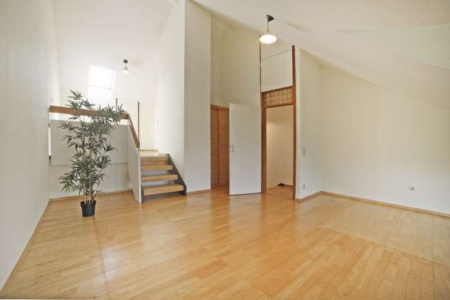 VERKAUFT !!! E & Co.- Sehr schönes, familienfreundliches Reihenhaus in